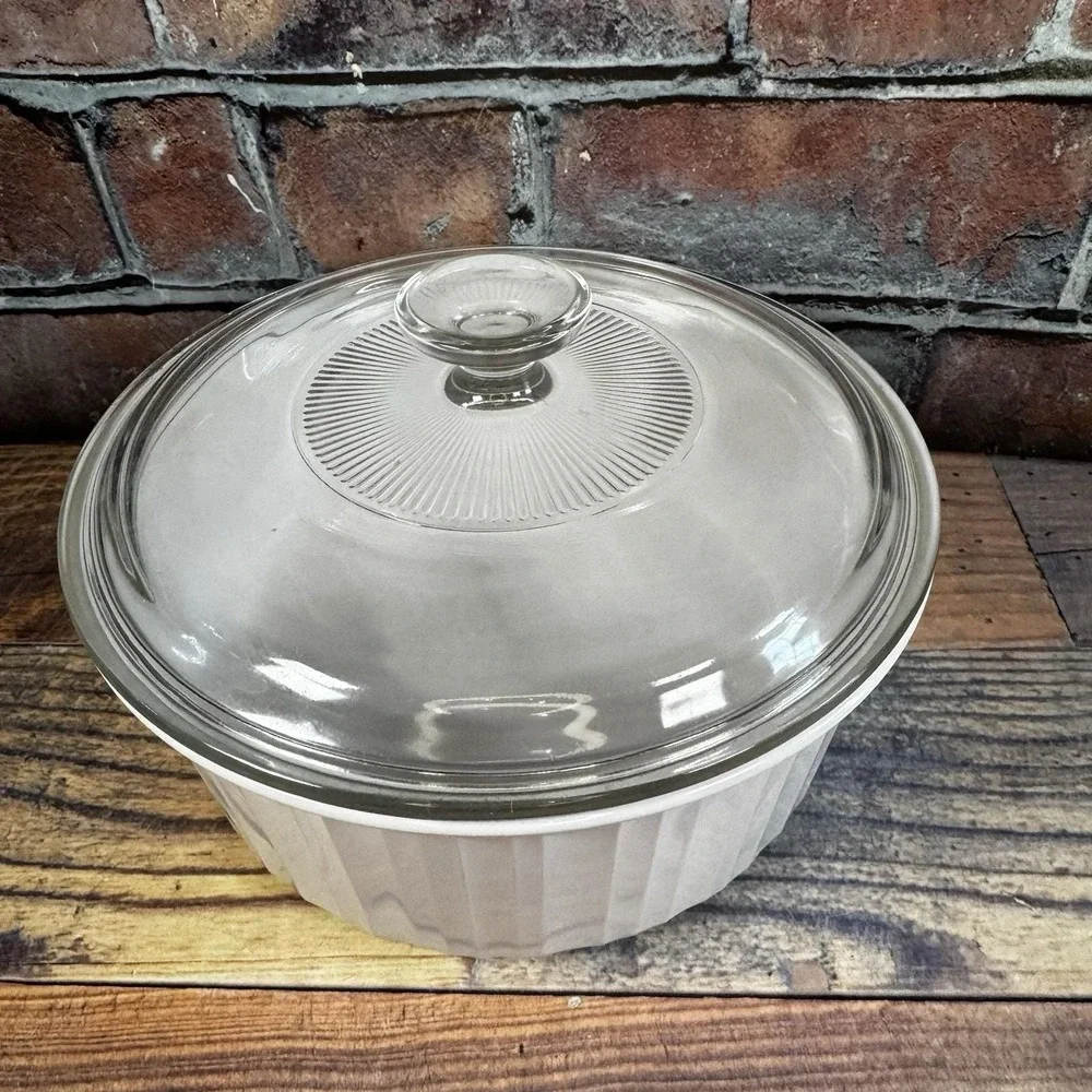 Corning Ware French White F-1-B 2.5L Round Casserole‎ Dish w/Glass Pyrex Lid USA